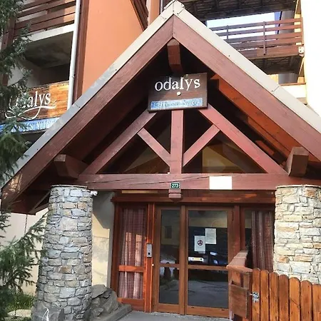 1800 * فالمينييه